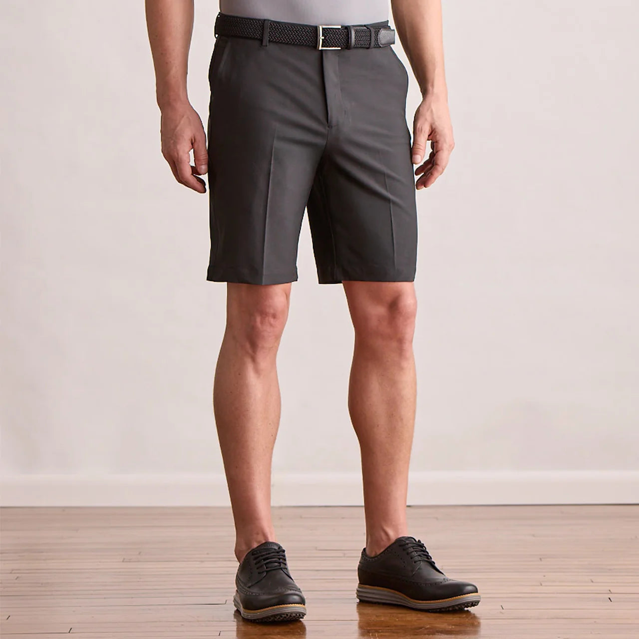 BLACK || FRONT MODEL
