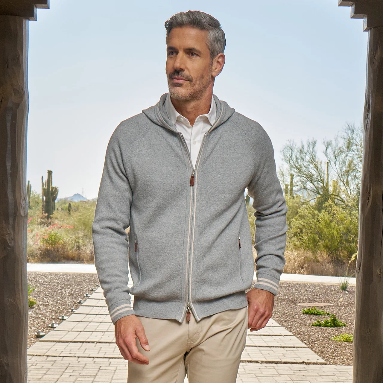 MICROCHIP GREY || FRONT MODEL