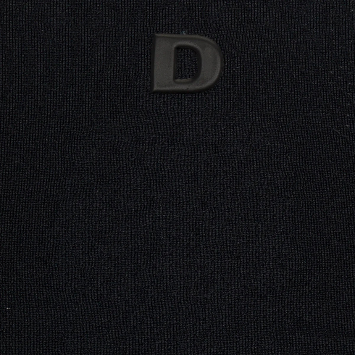 BLACK || detail