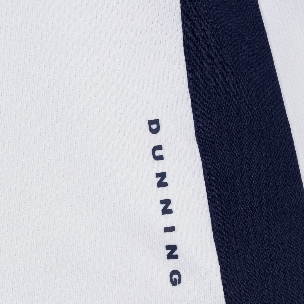 WHITE/EBONY || DETAIL