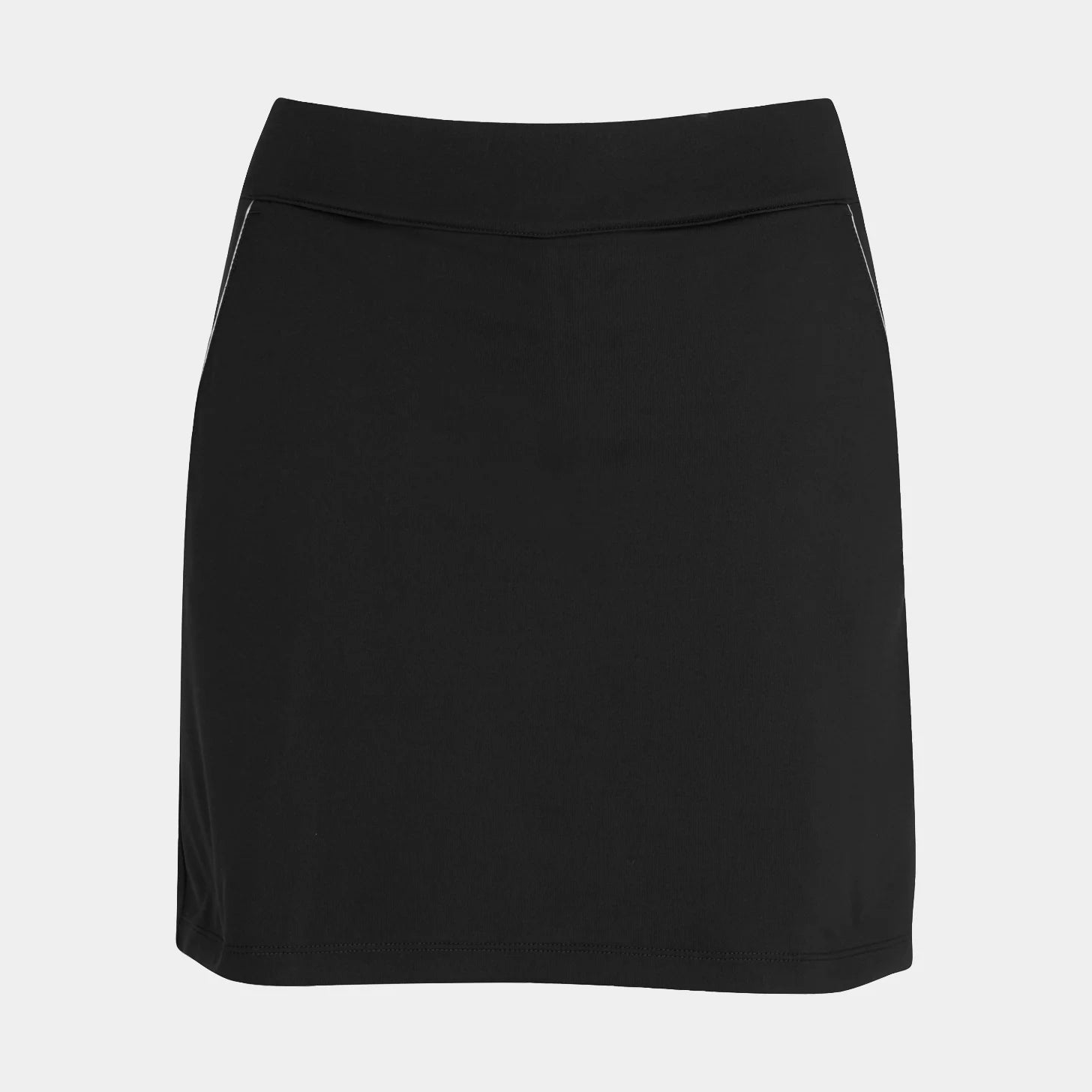 BLACK || MODEL FRONT