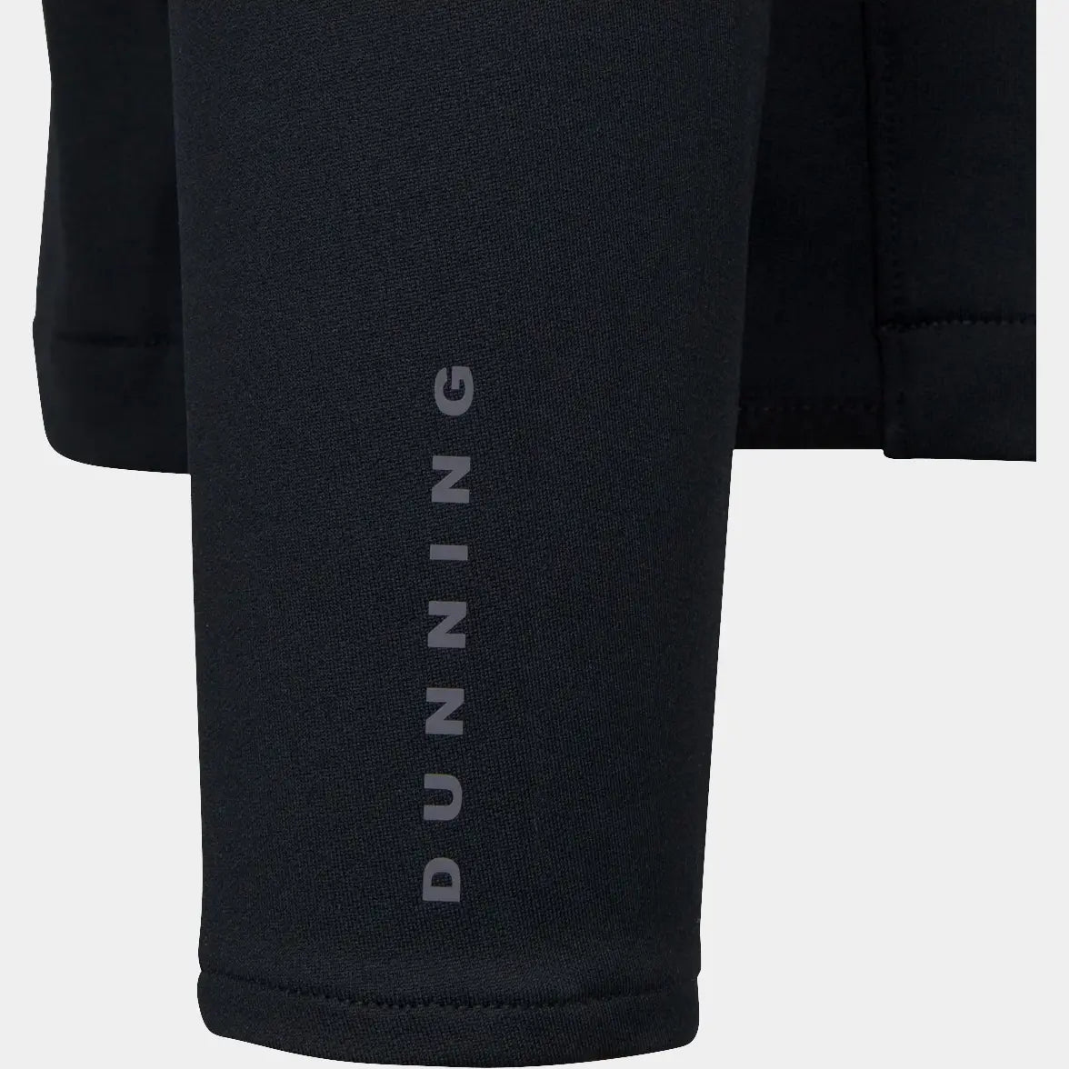 BLACK || SLEEVE DETAIL