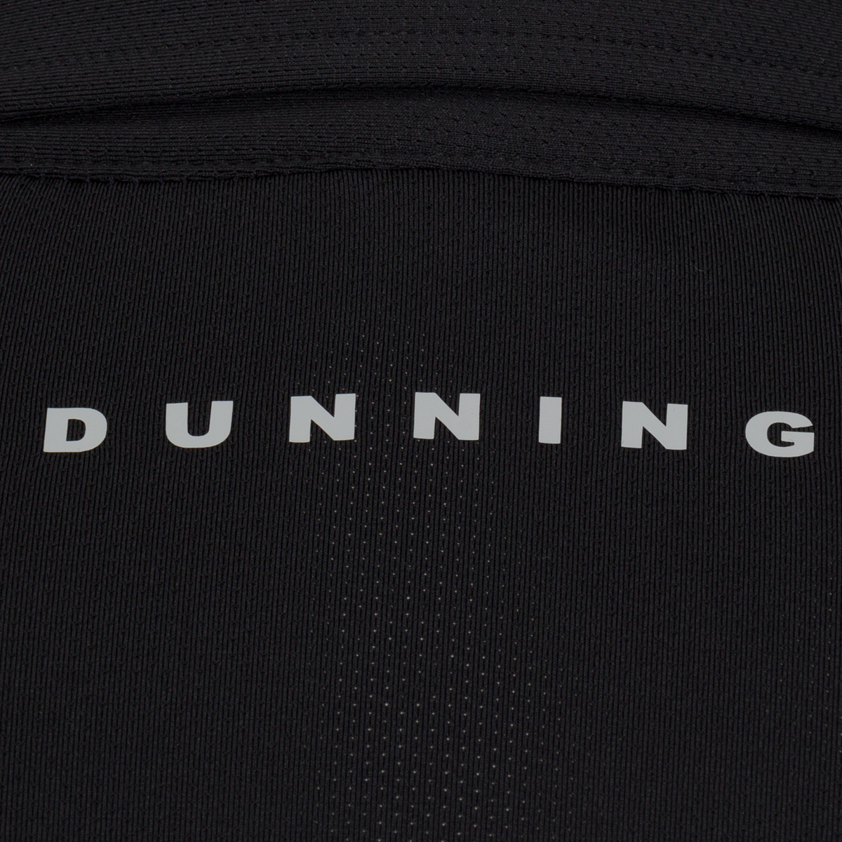 BLACK || DETAIL