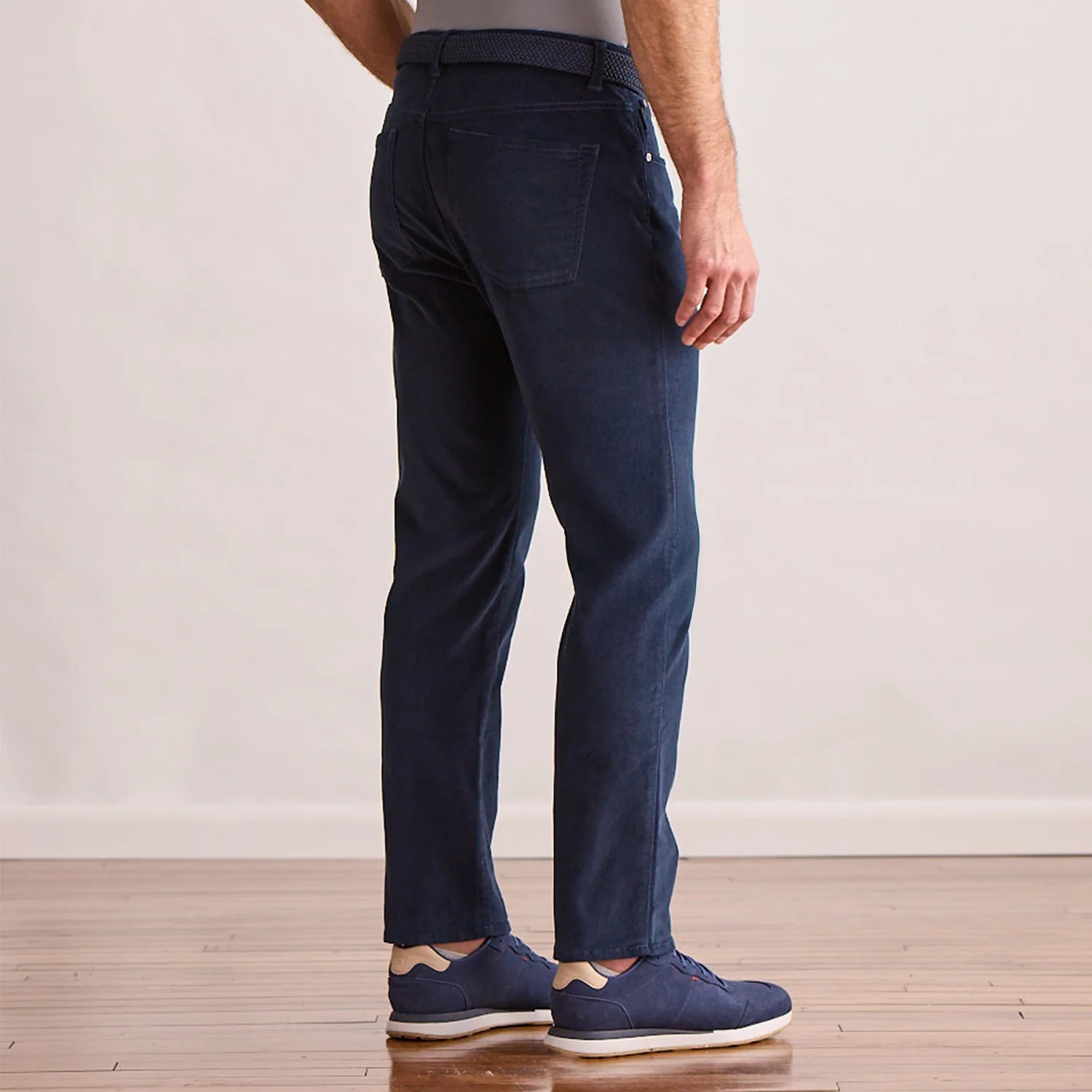 NAVY HALO || BACK MODEL STUDIO